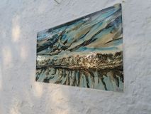 Commission for Fundacao Obras, Portugal, 29,3 x 33,5  cm. painted ceramic tile, 2019, incorporated in the wall in 2022