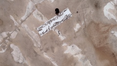 "A terra da pintora da terra - Ar", performance in the marble quarry of Borba, Portugal (2023) . Filmed and edited by Pedro Barral (PT)